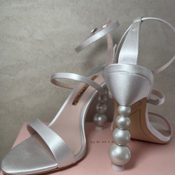 Sophia Webster Rosalind Pearl Satin Sculptured Heel Sandals - Picture 1 of 7